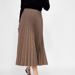 Zara Pleated and Plaid Midi Skirt